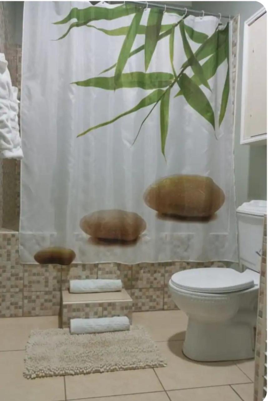 Riverside Poolside Apartment San Juan Chambre photo