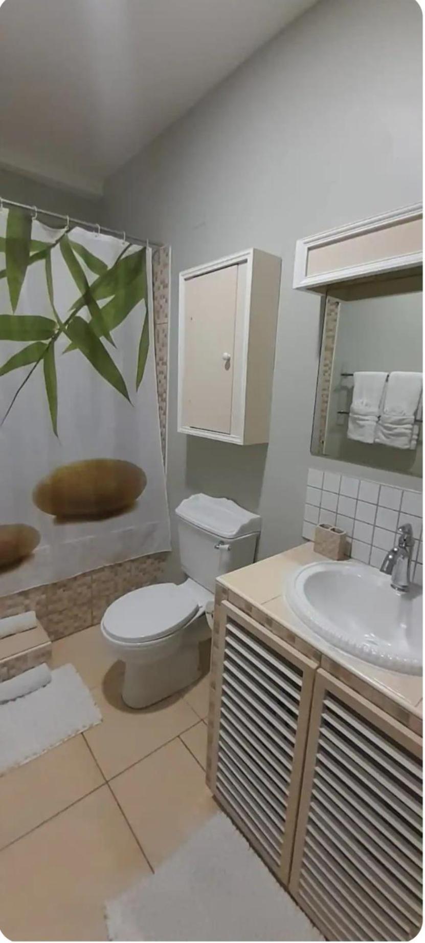 Riverside Poolside Apartment San Juan Chambre photo