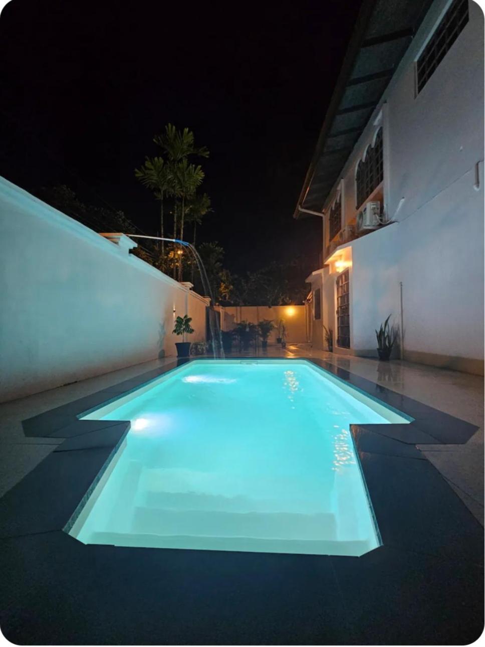 Riverside Poolside Apartment San Juan Chambre photo